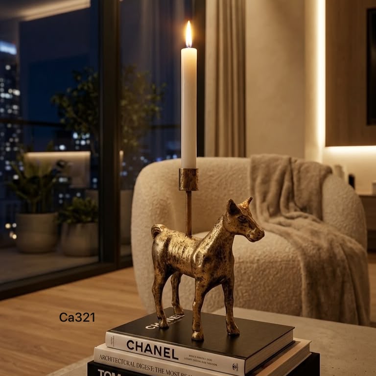 Candelabro caballo dorado hierro 18,7cm* 19cm